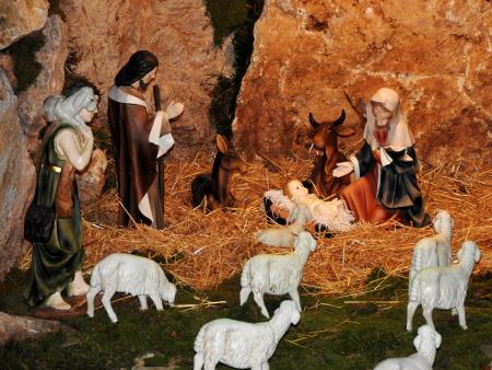 Jaslice pod vaško lipo v Dvorjah 1